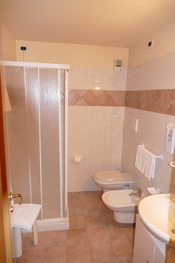 Hotel Garni La Montanara Madonna Extérieur photo